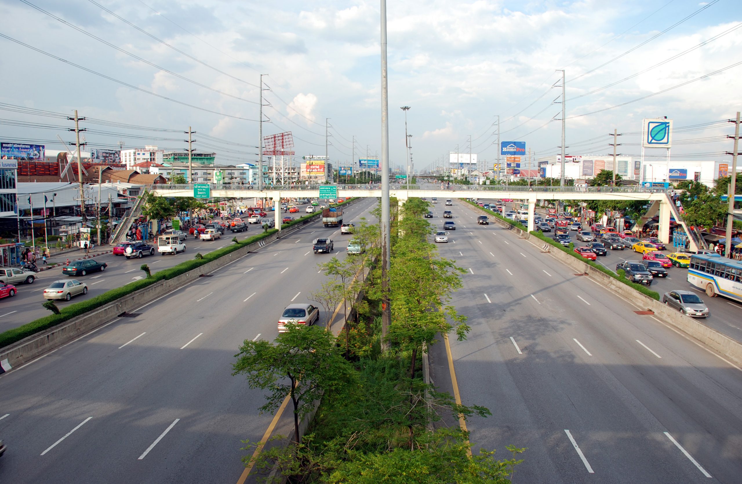 การเลือกใช้สำนักงานให้เช่า